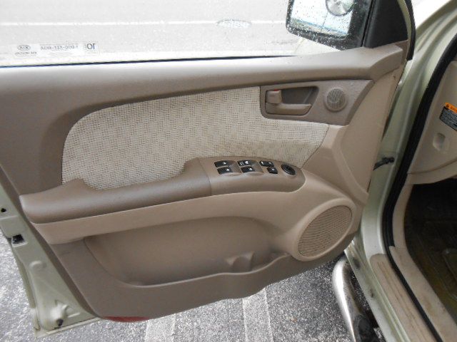 Photo 10 of this KIA SPORTAGE
