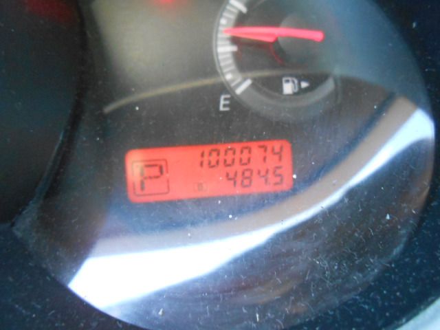 Photo 16 of this NISSAN VERSA