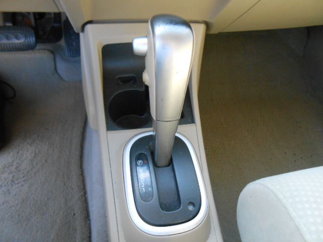 Photo 20 of this NISSAN VERSA