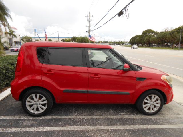 Photo 6 of this KIA SOUL