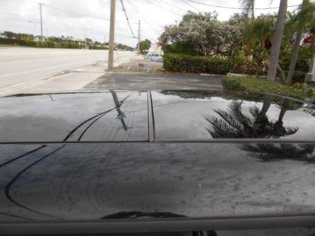 Photo 9 of this MINI COOPER