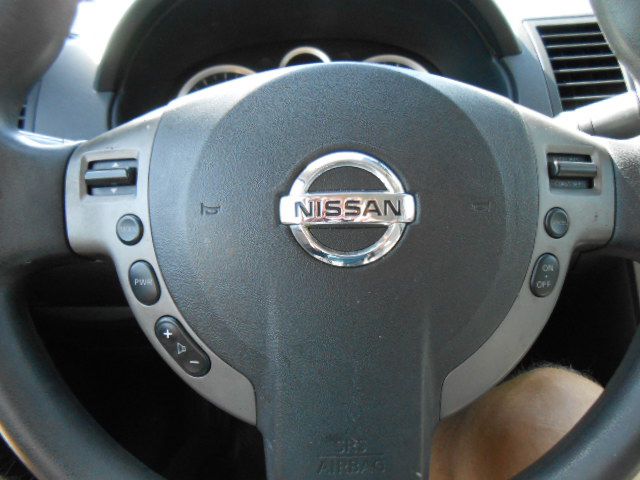 Photo 11 of this NISSAN SENTRA