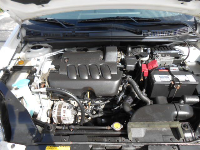Photo 16 of this NISSAN SENTRA