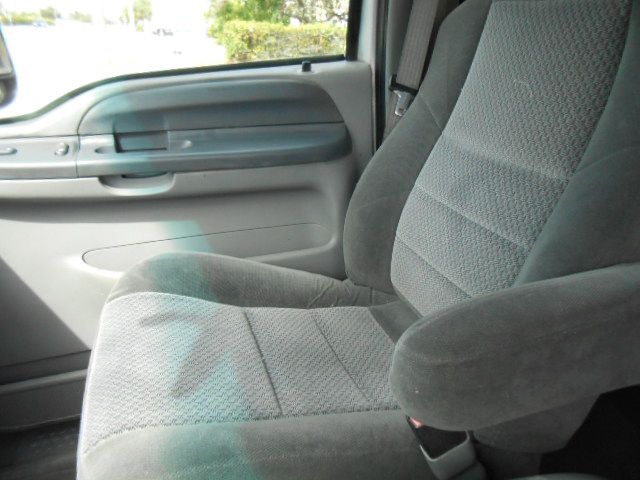 Photo 18 of this FORD F350