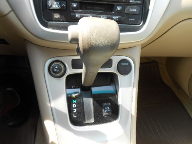 Photo 19 of this TOYOTA HIGHLANDER