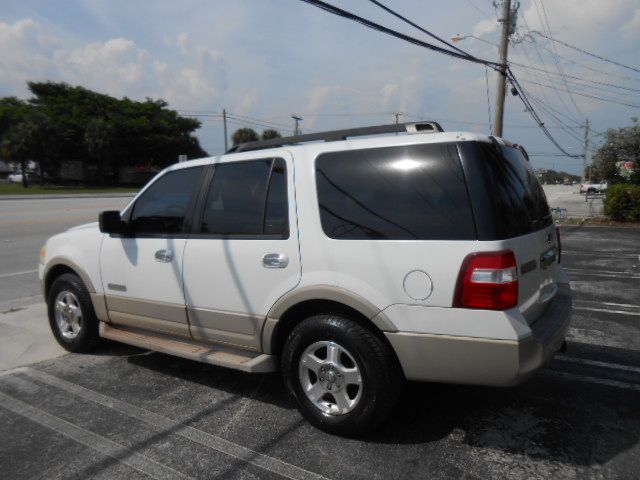 Photo 3 of this FORD EXPEDITION