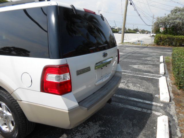 Photo 4 of this FORD EXPEDITION