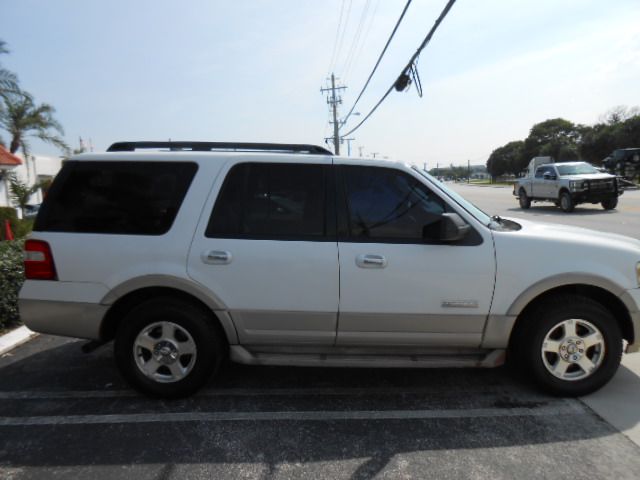 Photo 6 of this FORD EXPEDITION
