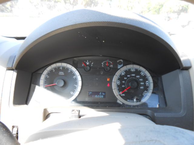 Photo 16 of this FORD ESCAPE