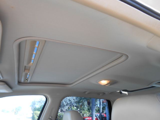 Photo 12 of this CHEVROLET MALIBU