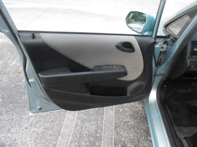Photo 10 of this HONDA FIT