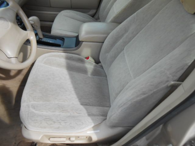 Photo 9 of this TOYOTA AVALON