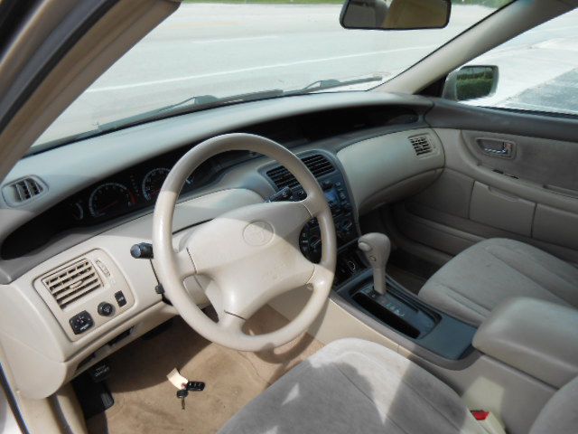 Photo 10 of this TOYOTA AVALON