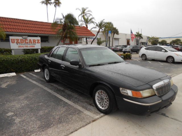 Photo 6 of this MERCURY GRAND MARQUIS