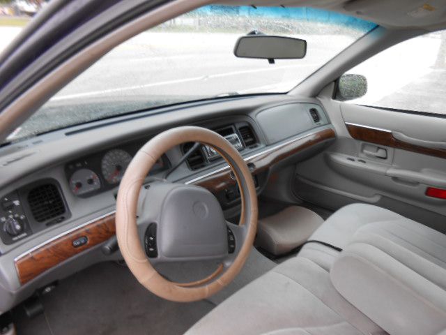 Photo 12 of this MERCURY GRAND MARQUIS