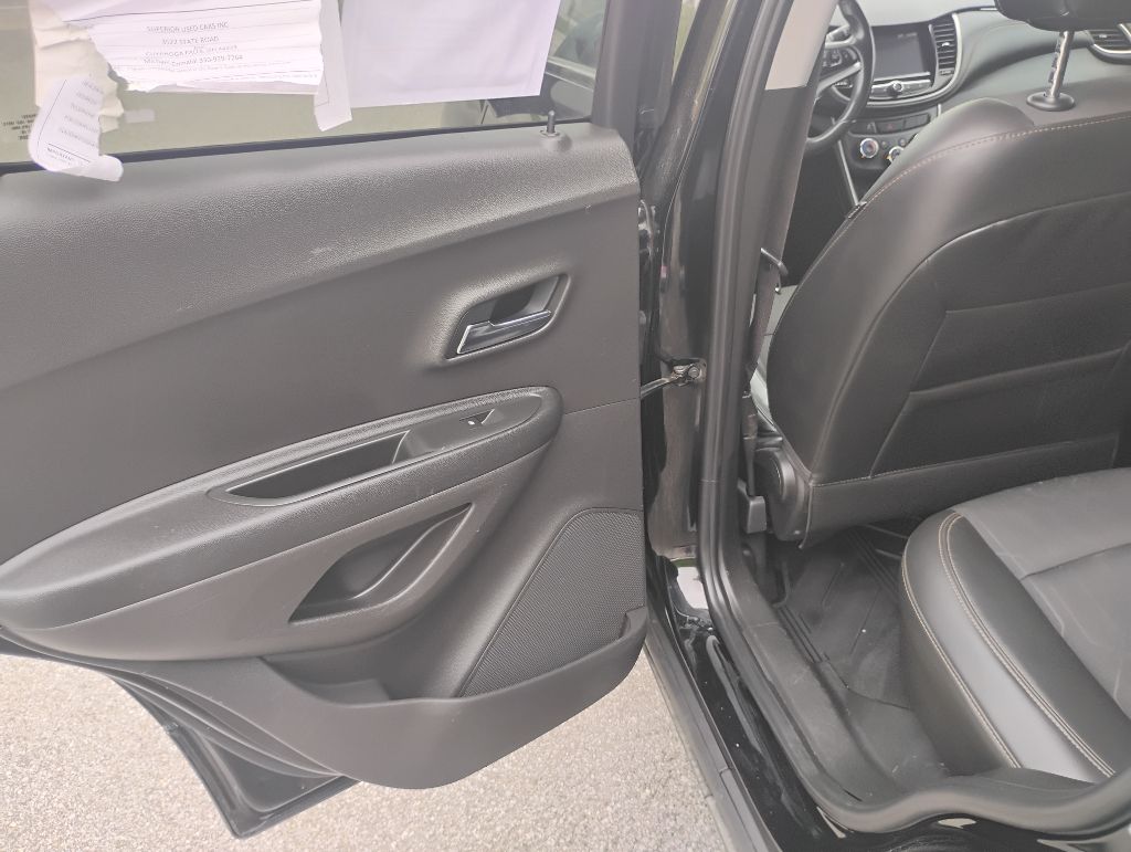 Photo 17 of this CHEVROLET TRAX