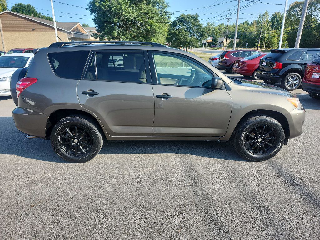 2010 Toyota RAV4 Sport photo 2