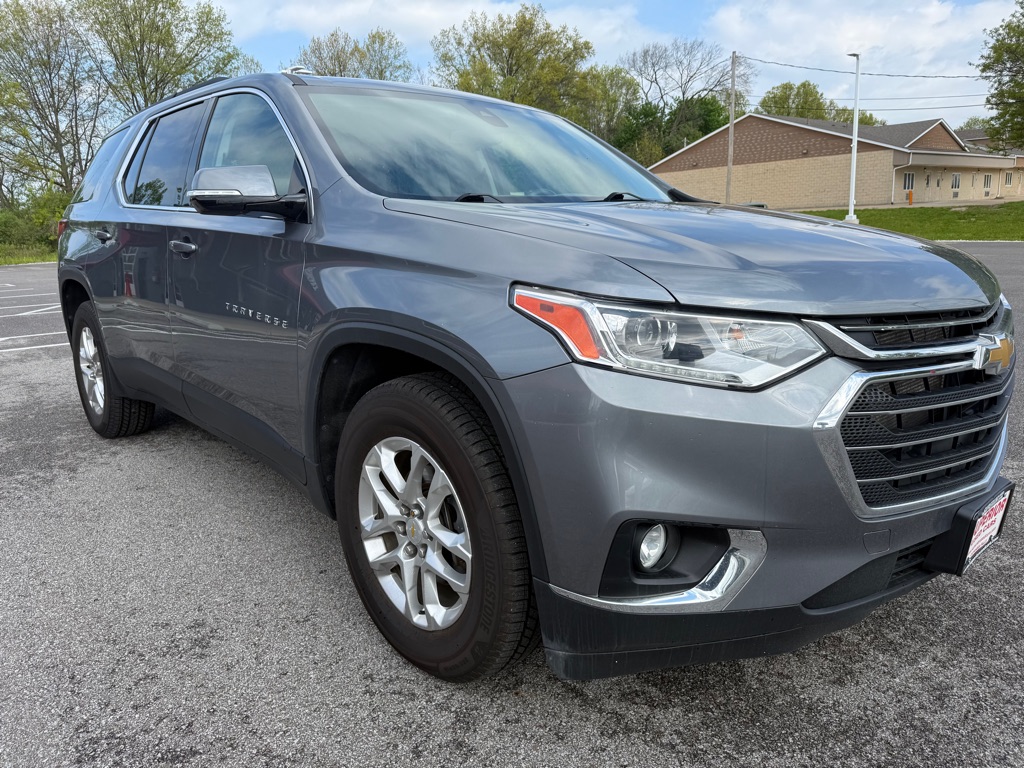 Photo 5 of this CHEVROLET TRAVERSE