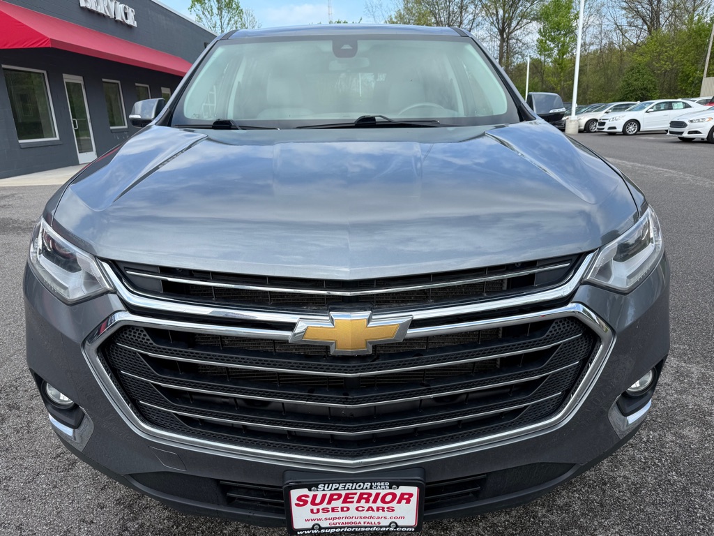 Photo 4 of this CHEVROLET TRAVERSE