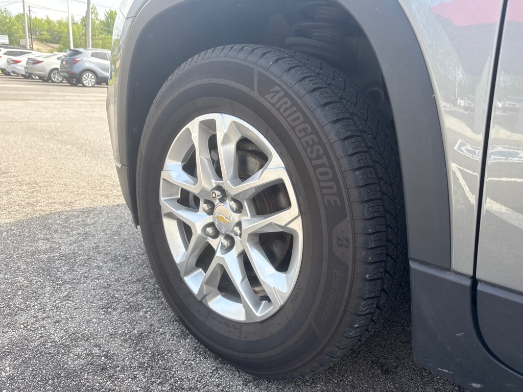 Photo 21 of this CHEVROLET TRAVERSE