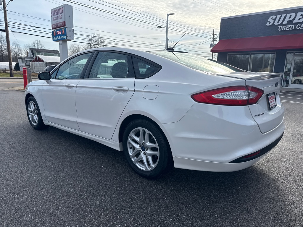 Photo 9 of this FORD FUSION