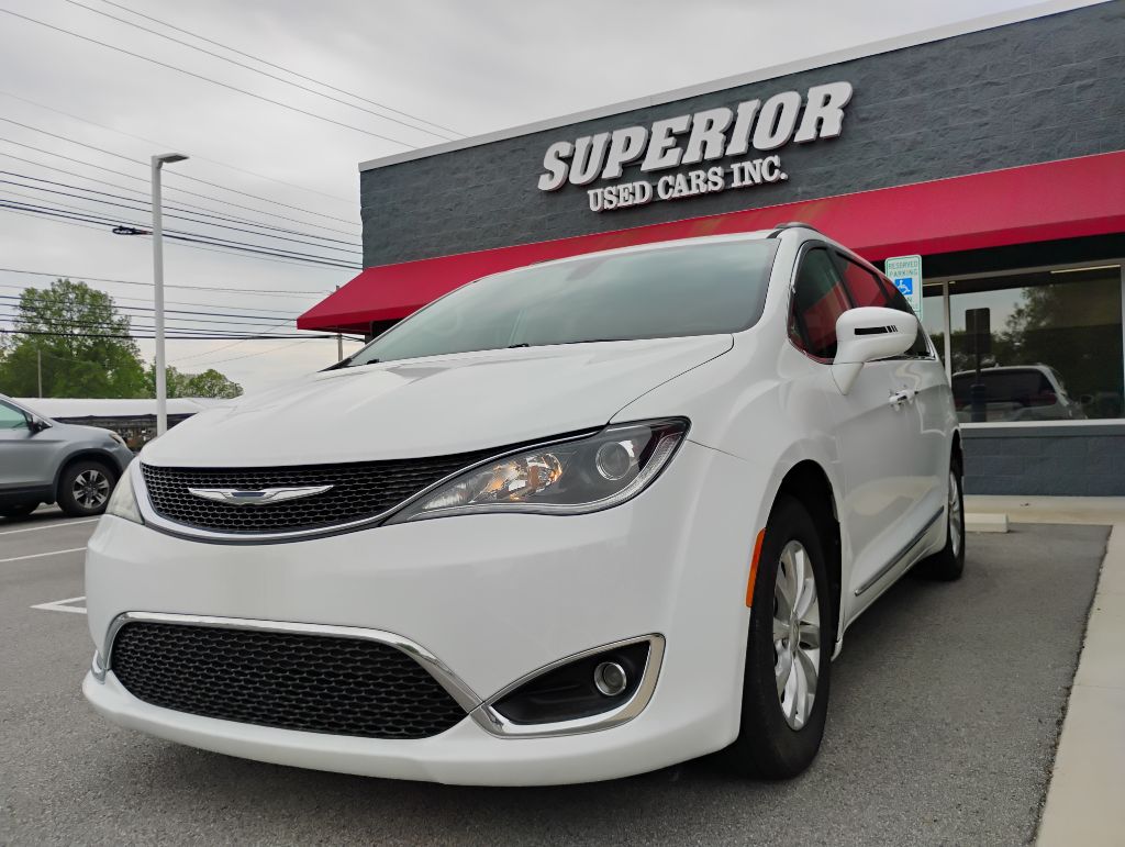2017 CHRYSLER PACIFICA