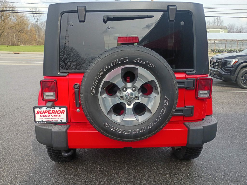 Photo 8 of this JEEP WRANGLER UNLIMI