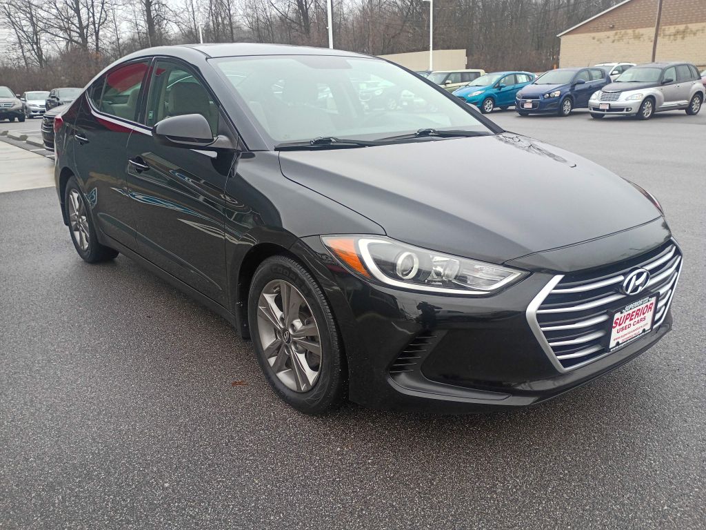 Photo 5 of this HYUNDAI ELANTRA
