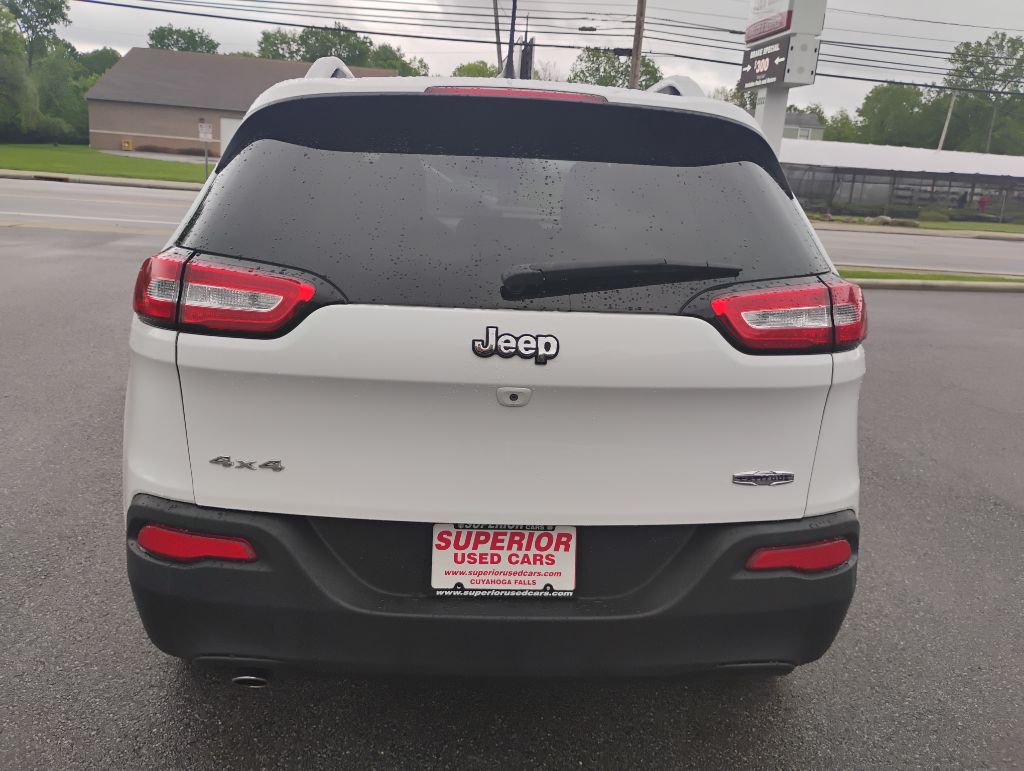 Photo 6 of this JEEP GRAND CHEROKEE