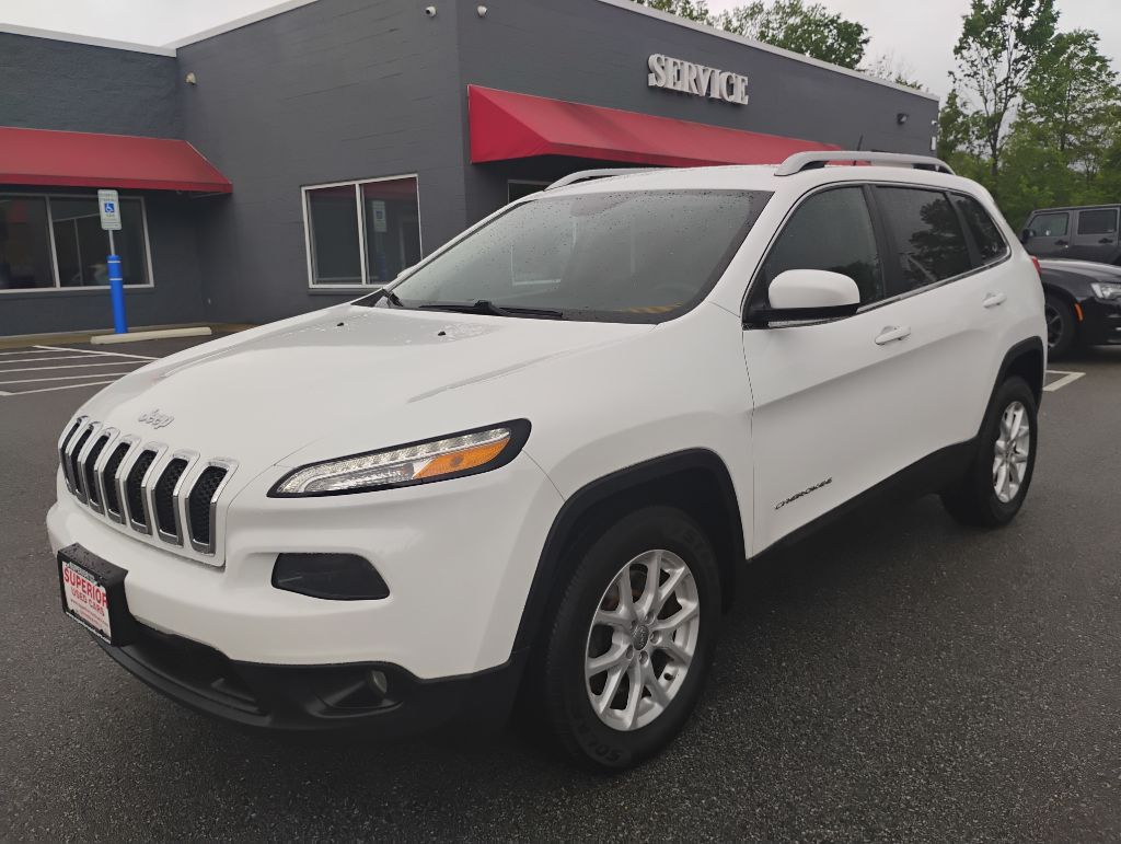 Photo 3 of this JEEP GRAND CHEROKEE