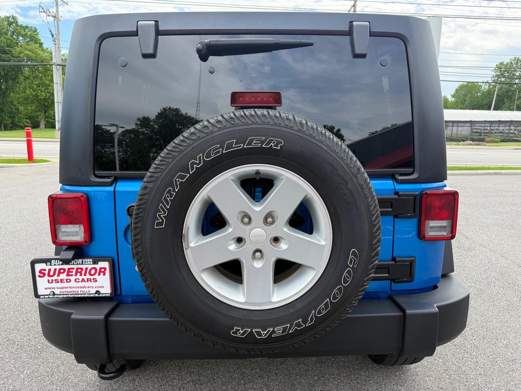 Photo 8 of this JEEP WRANGLER UNLIMI