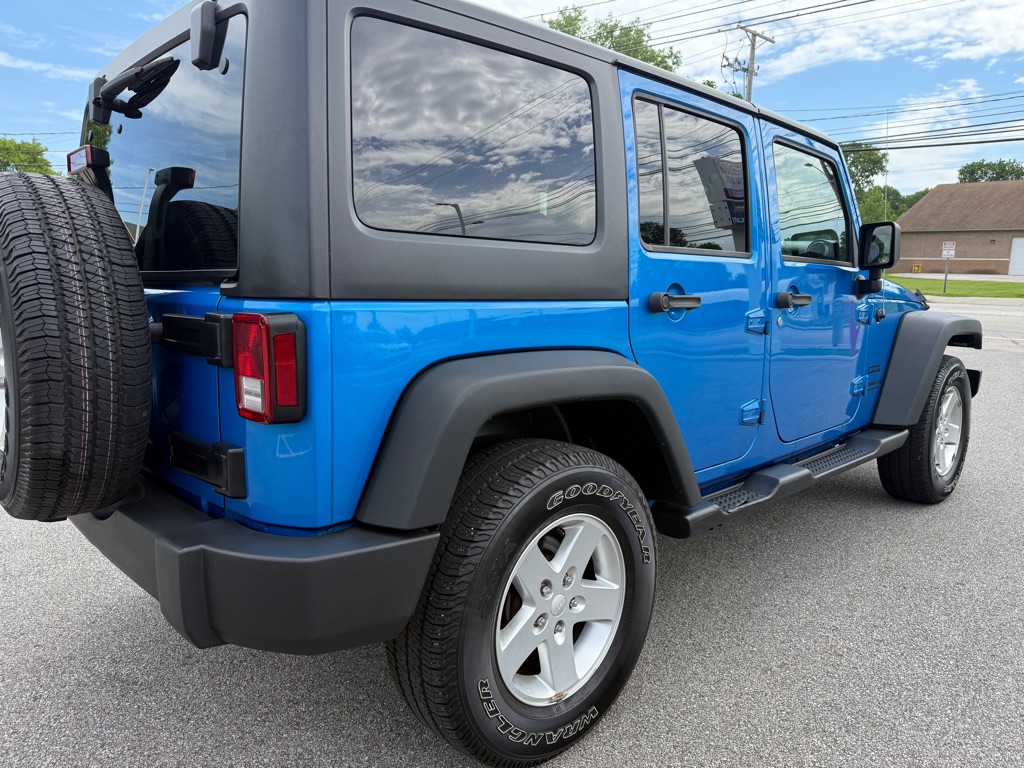Photo 7 of this JEEP WRANGLER UNLIMI
