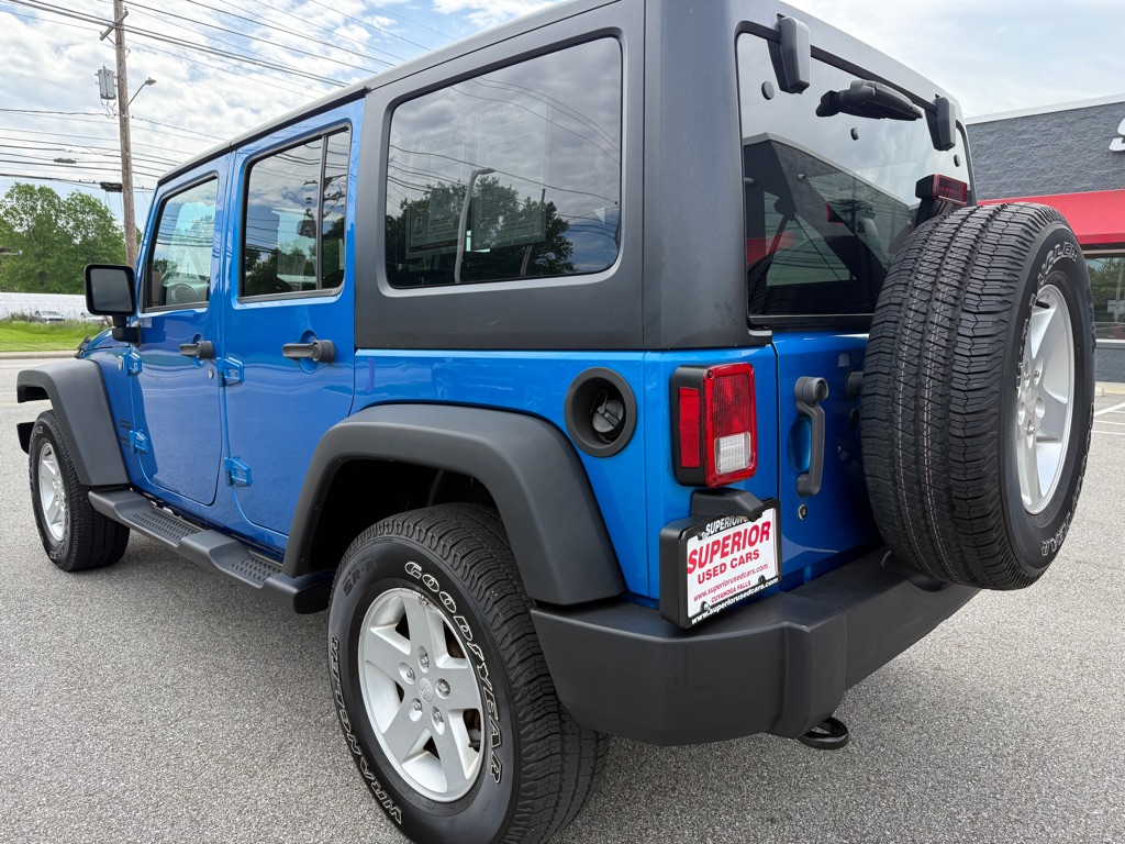 Photo 9 of this JEEP WRANGLER UNLIMI