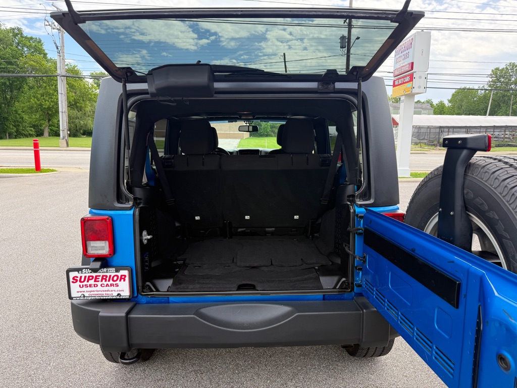 Photo 10 of this JEEP WRANGLER UNLIMI