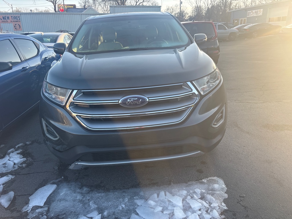 Main photo of 2018 FORD EDGE