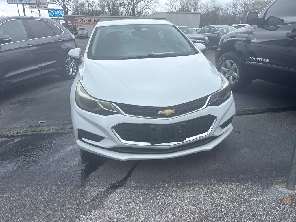 2017 Chevrolet Cruze LT Auto's photo