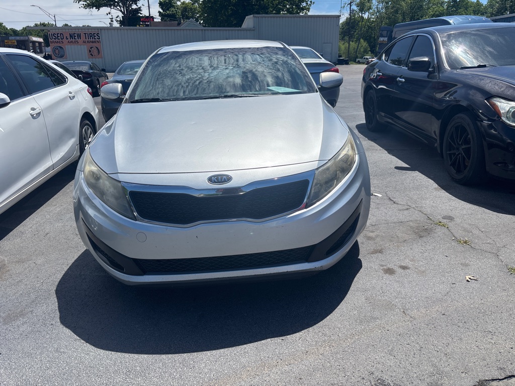 2011 Kia Optima LX AT's photo