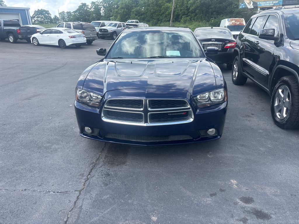 2014 Dodge Charger SXT's photo
