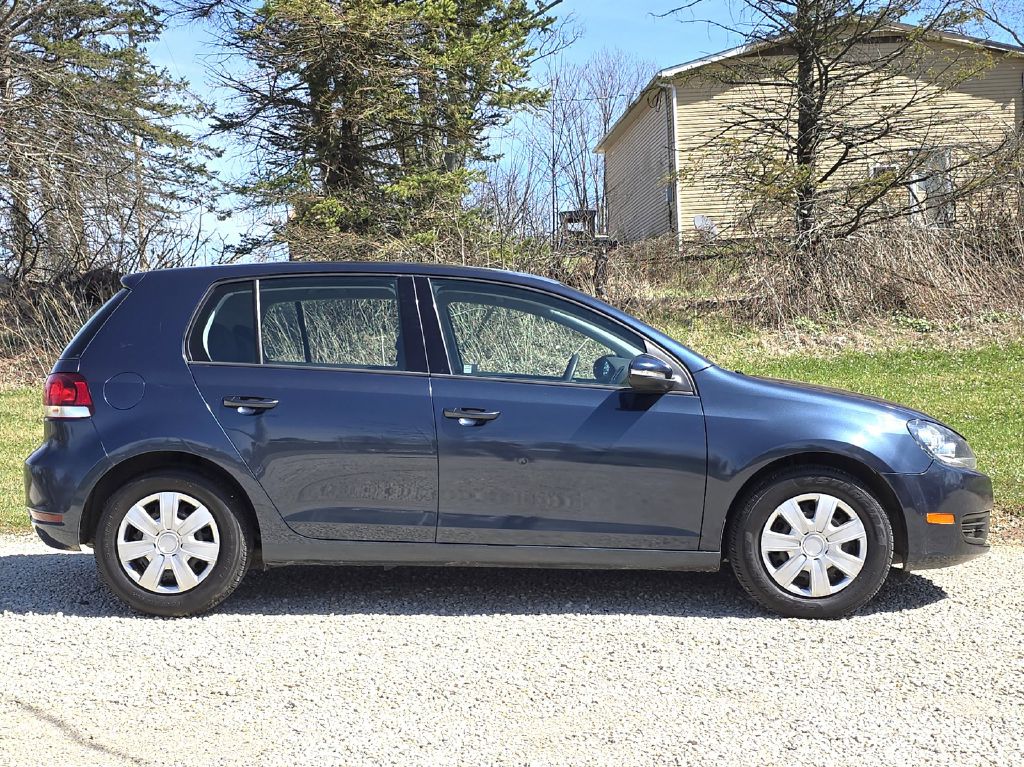 Photo 8 of this VOLKSWAGEN GOLF