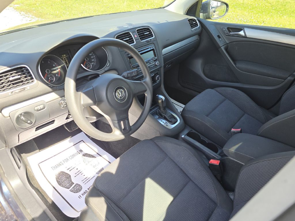 Photo 12 of this VOLKSWAGEN GOLF