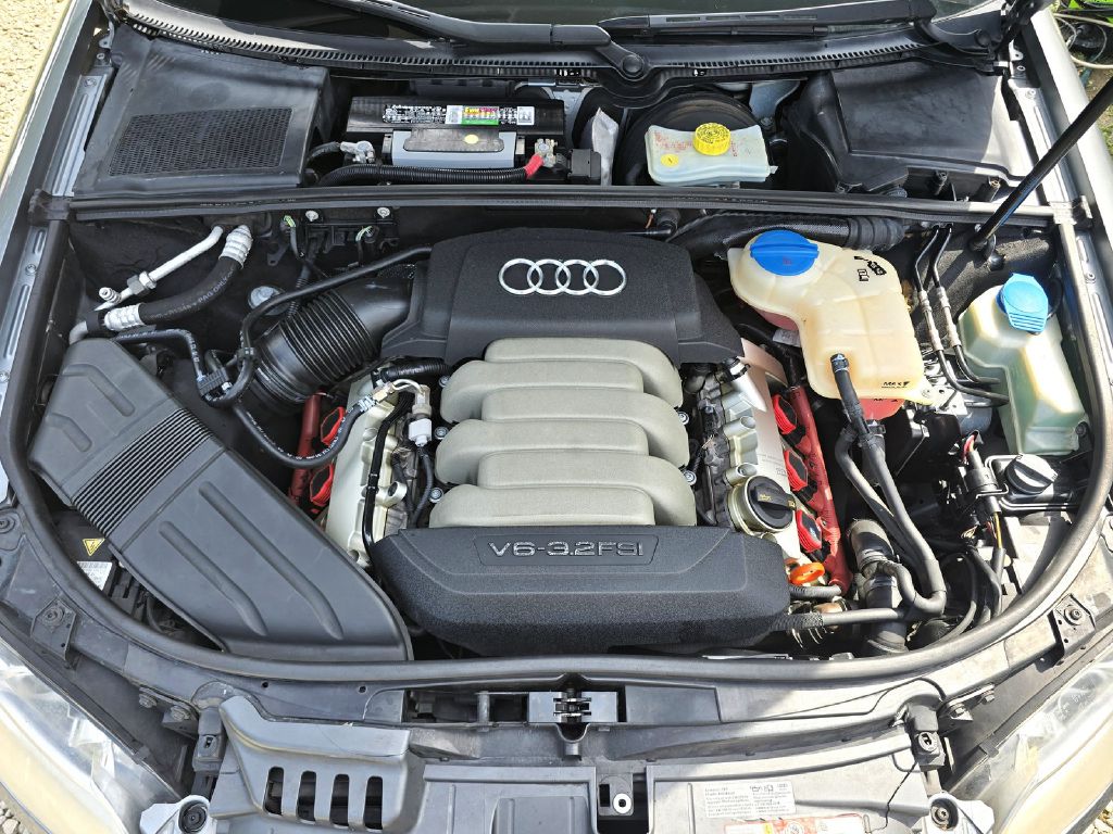 Photo 27 of this AUDI A4