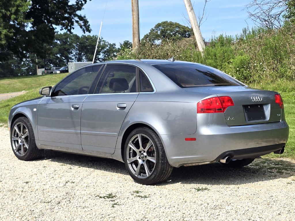 Photo 4 of this AUDI A4