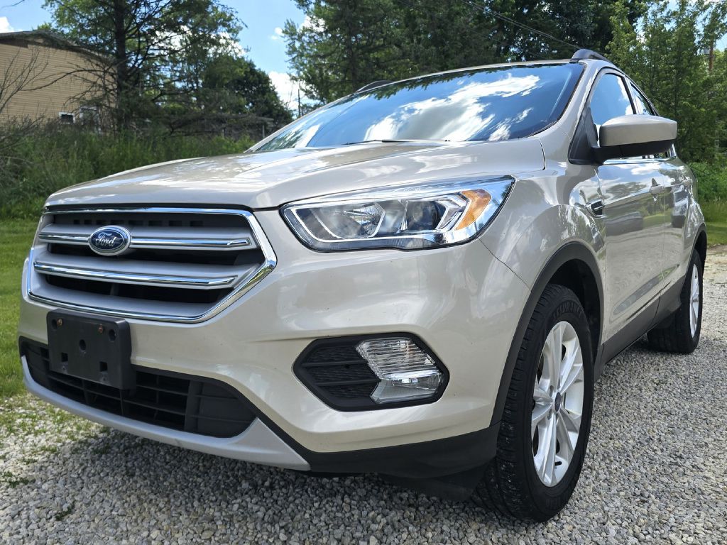 Photo 6 of this FORD ESCAPE