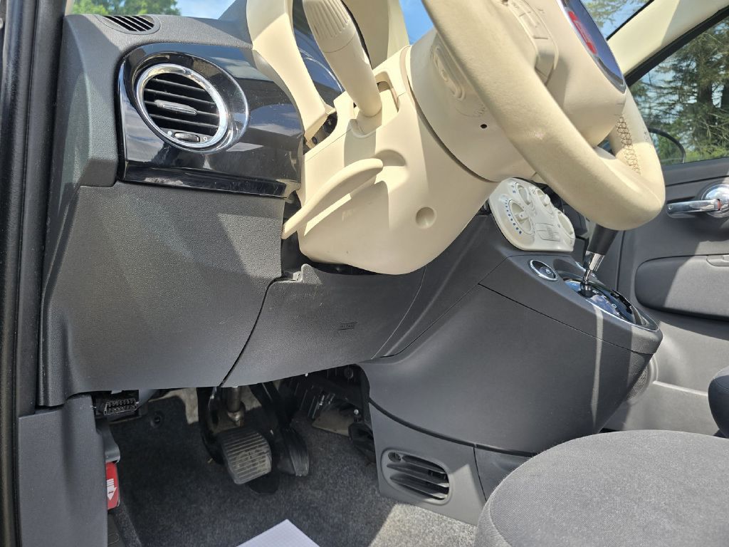 Photo 19 of this FIAT 500C