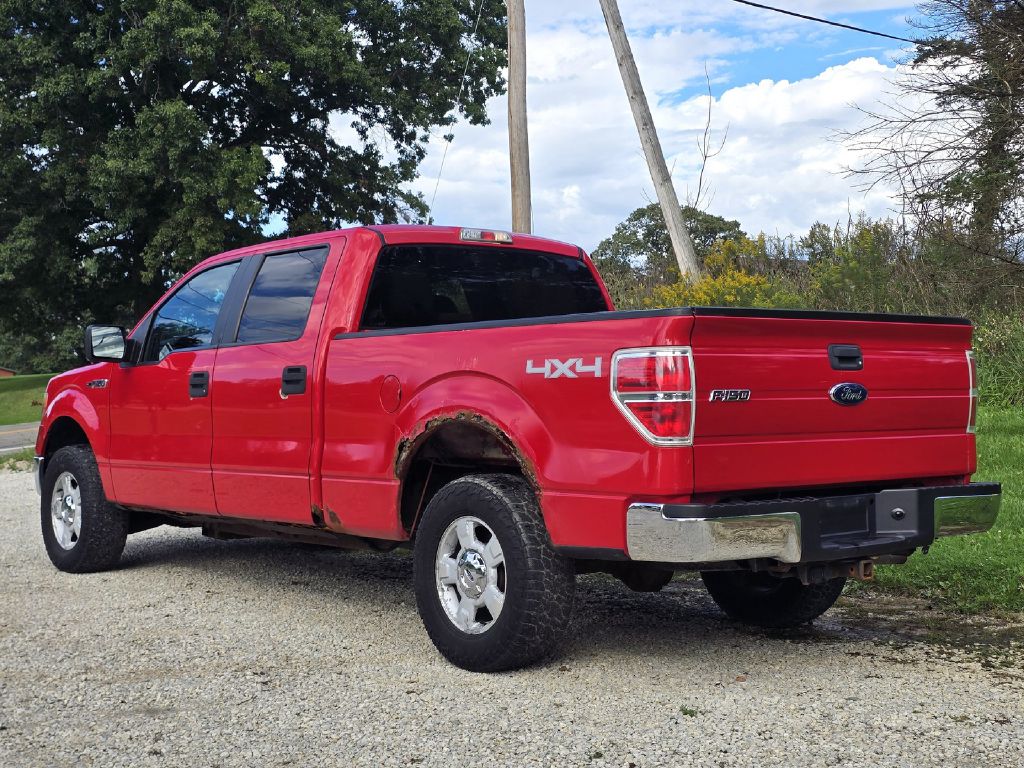 Photo 4 of this FORD F150