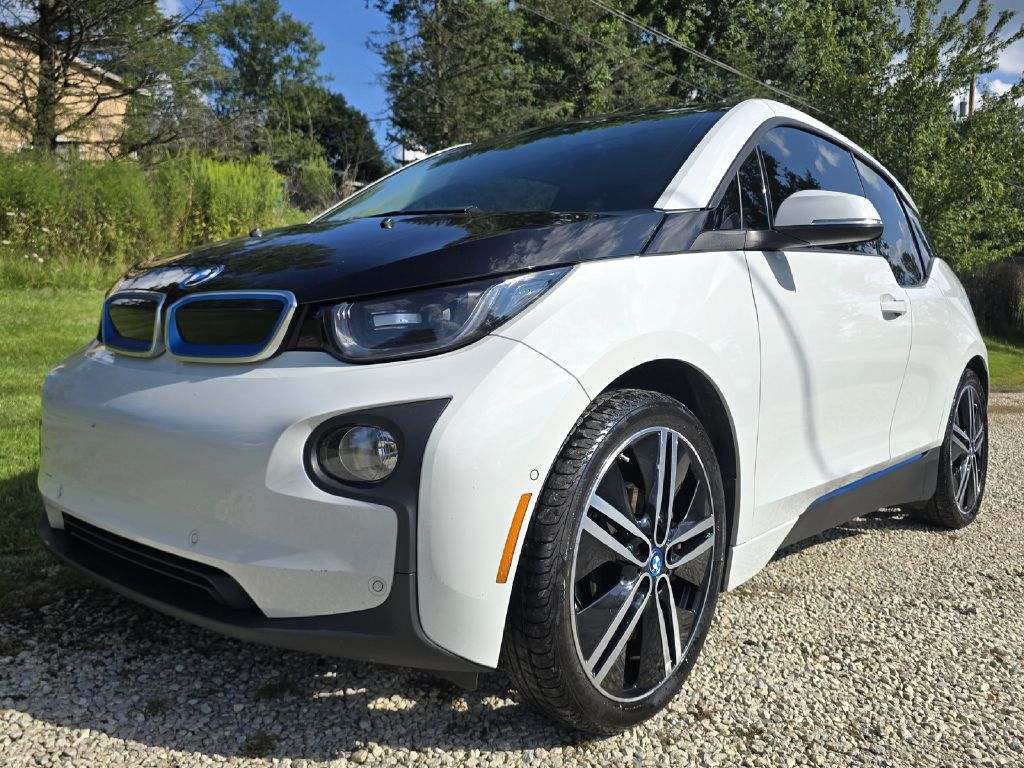 Photo 6 of this BMW I3