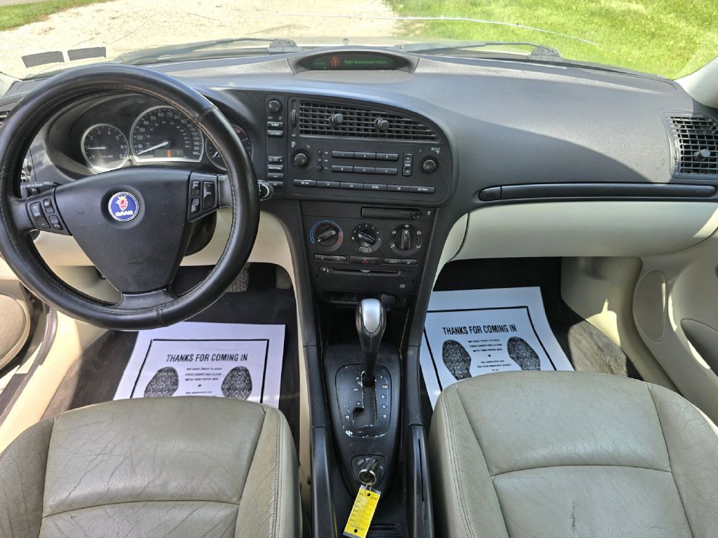 Photo 17 of this SAAB 9-3