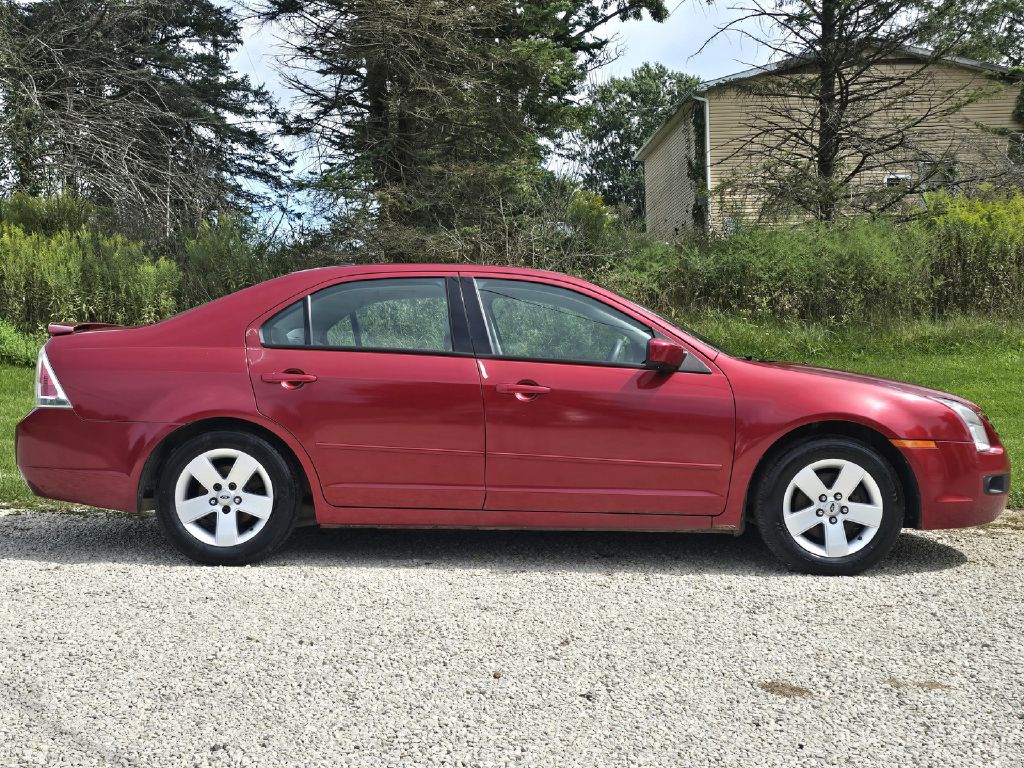 Photo 8 of this FORD FUSION