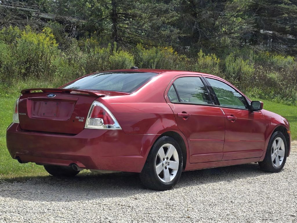 Photo 9 of this FORD FUSION