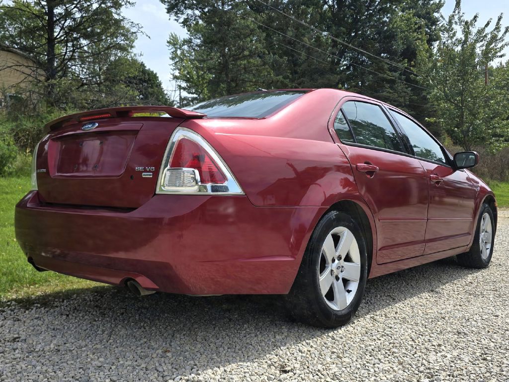 Photo 10 of this FORD FUSION